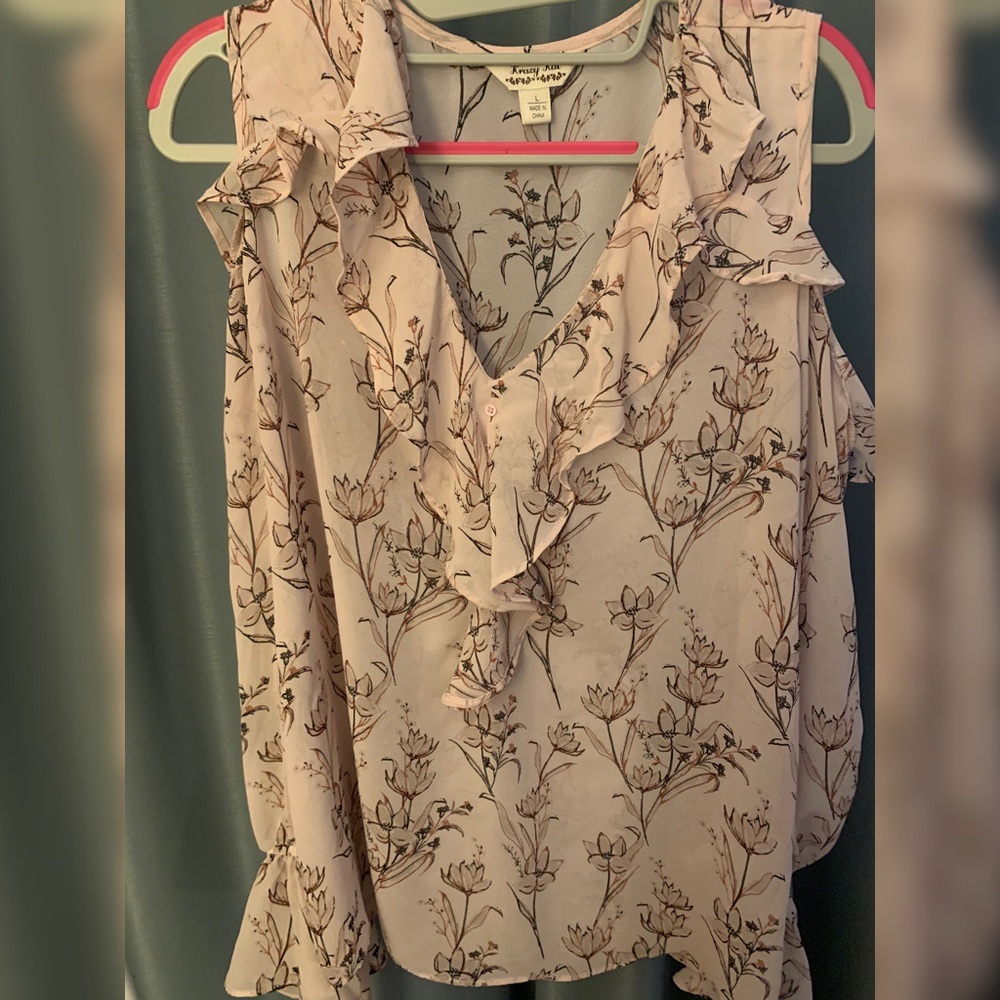 Feminine cold shoulder long sleeve blouse